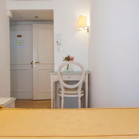 Albergo Ai Tolentini Venice Ngoại thất bức ảnh