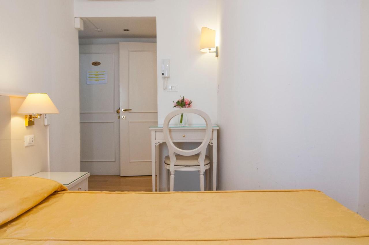 Albergo Ai Tolentini Venice Ngoại thất bức ảnh