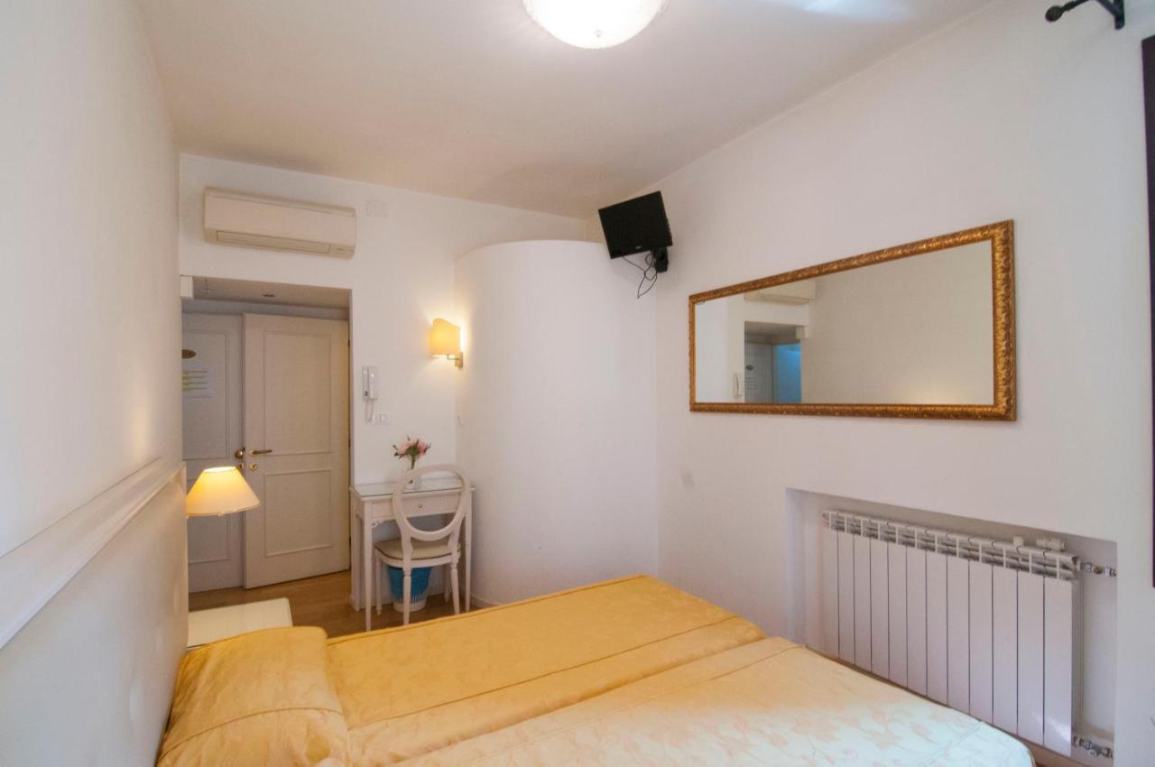Albergo Ai Tolentini Venice Ngoại thất bức ảnh
