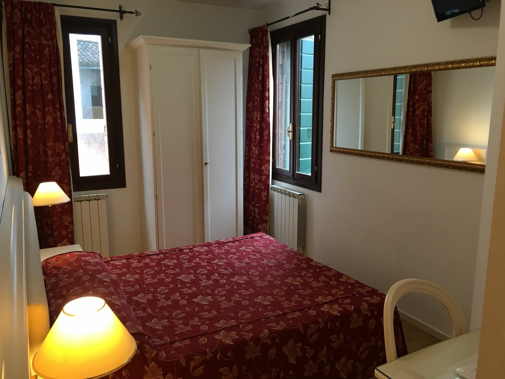 Albergo Ai Tolentini Venice Ngoại thất bức ảnh